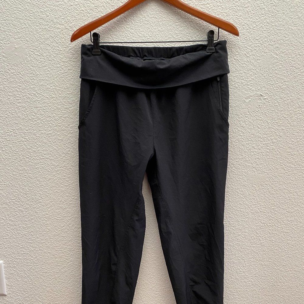 Fabletics Foldover Waistband Jogger Pants Size Medium Large 27.5 Inch Inseam